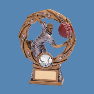 Cricket Bowler and Ball Trophy BK3/6